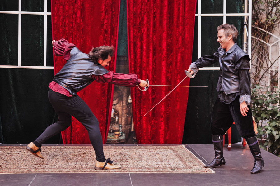 Patrick Kaiblinger (Tybalt), Nick Harras (Mercutio) © Fabian Steppan
