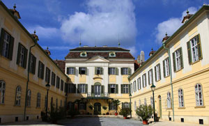 Schloss Hunyadi © Rolf Bock