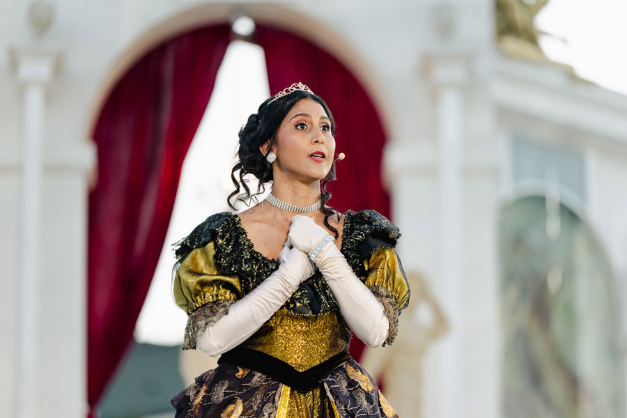 Nathalie Peña-Comas (Violetta) © MAGMAG
