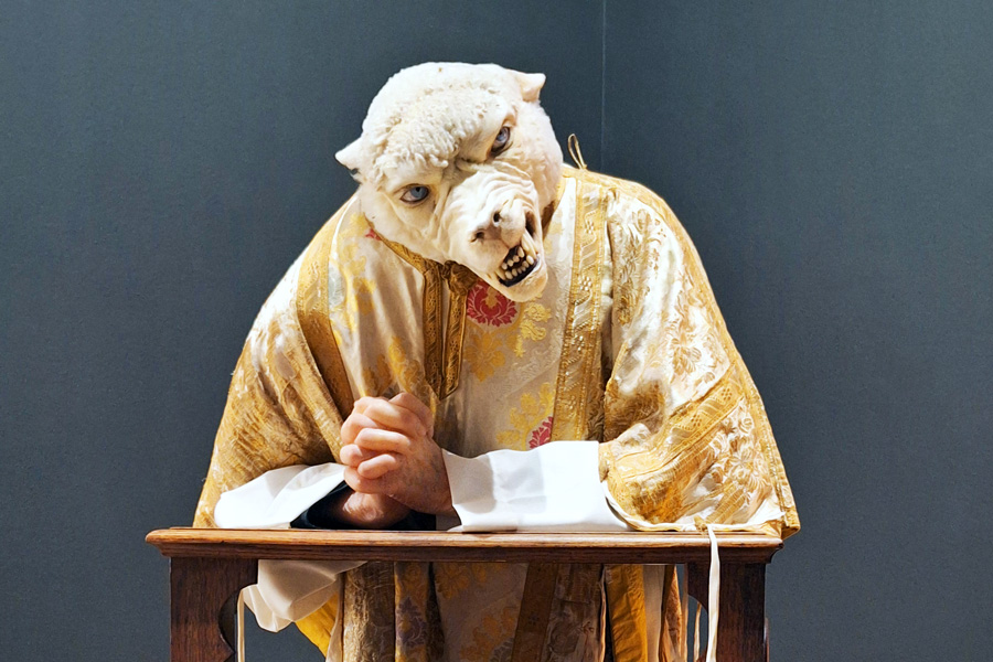 Deborah Sengl, Von Schafen und Wölfen, 2008