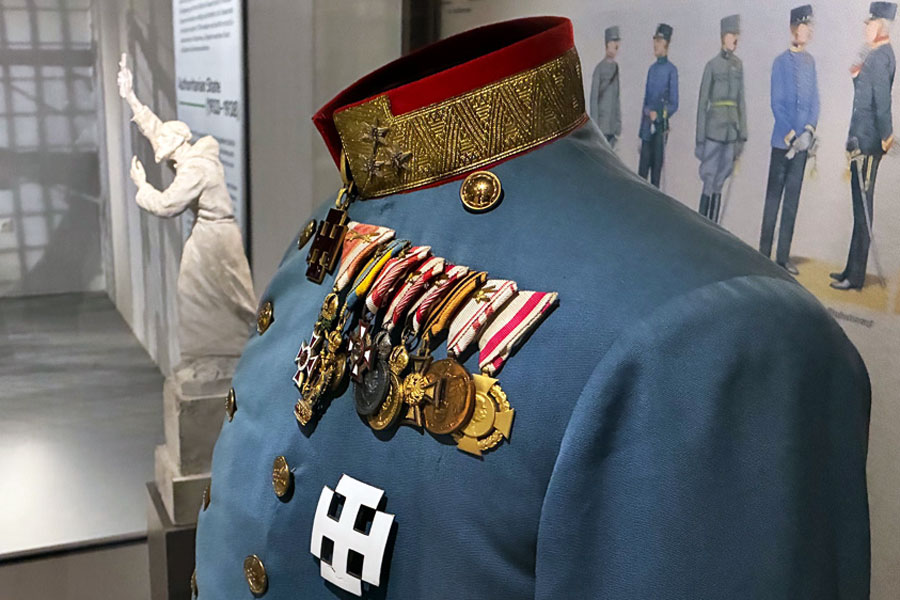 Gewalt – Gesellschaft, Ausstellungsansicht 