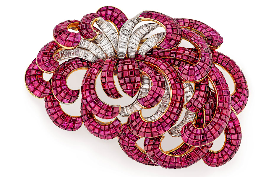 Chrysanthemum Brosche, 1937 © Sammlung Van Cleef & Arpels