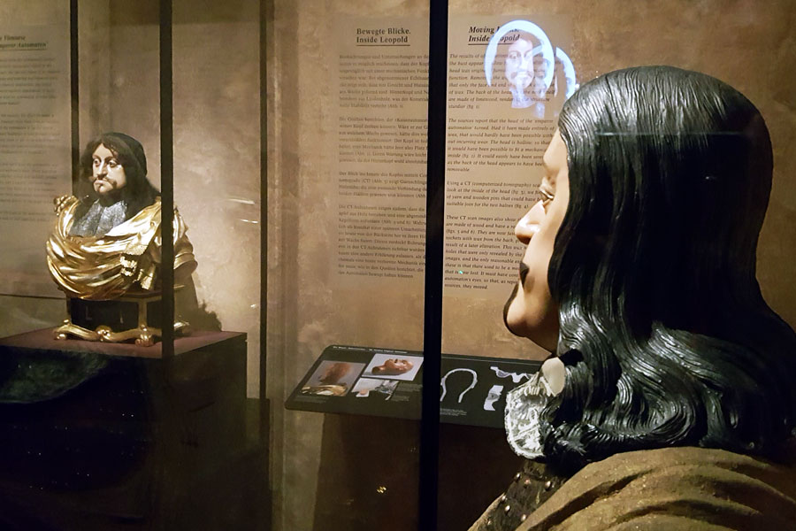 Wachs in seinen Händen, Ausstellungsansicht 