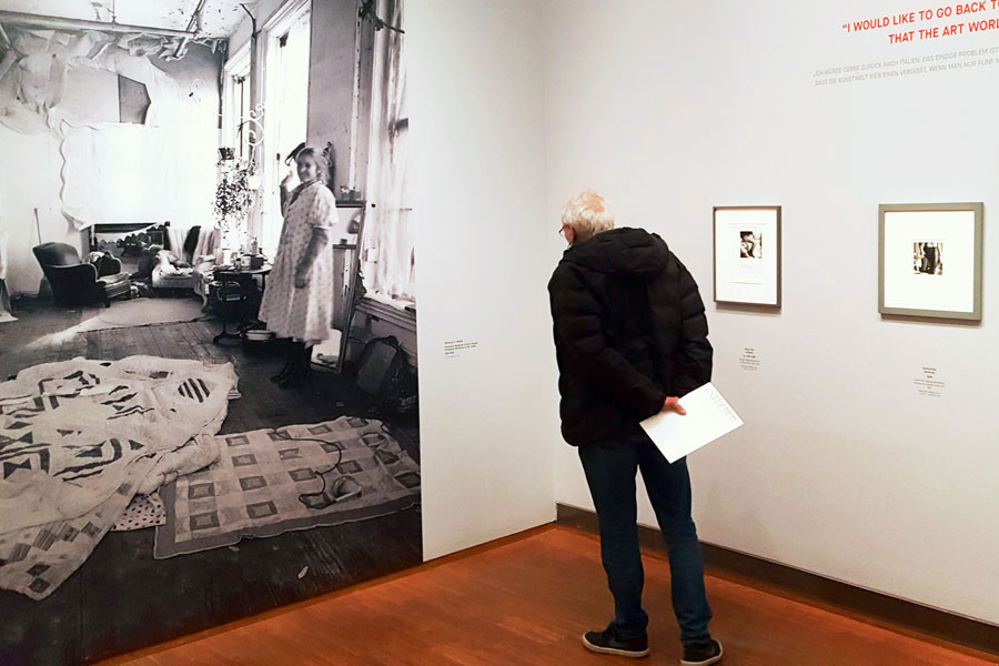 Katharina Grosse Warum Drei Töne Kein Dreieck Bilden, Ausstellungsansicht