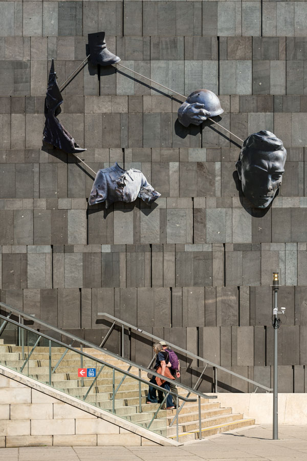 Nikita Kadan, On Protection of the Monuments, 2023–2025 © Klaus Pichler/mumo