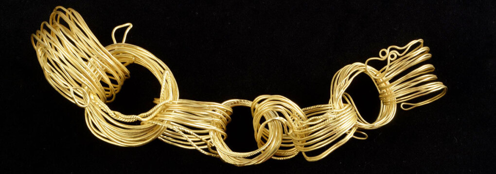 Kette aus Golddrahtspiralreifen © © NHM Wien, Alice Schumacher