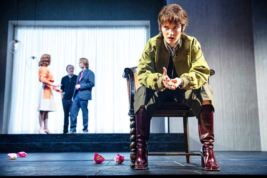 Sophia, Ensemble © Astrid Knie Sophia, Ensemble © Astrid Knie