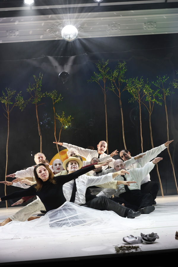 Chanson La Mer mit Ensemble © Moritz Schell Chanson La Mer mit Ensemble © Moritz Schell