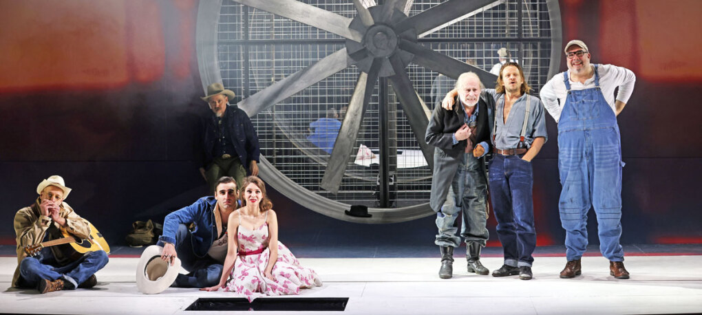  Von Mäusen und Menschen, Ensemble © Moritz Schell