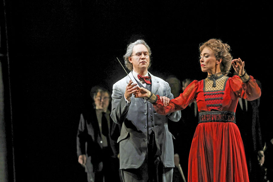 Josef Wagner (Gustav Mahler), Annette Dasch (Alma Mahler-Gropius-Werfel) © Barbara Pálffy/VW