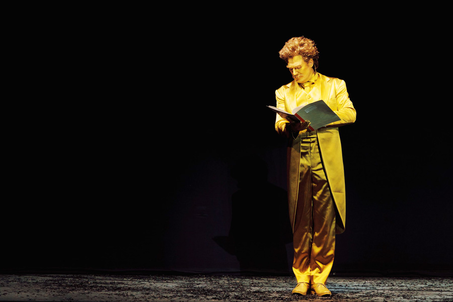 Daniel Schmutzhard (Johann Strauß) - © Marco Sommer/Volksoper Wien