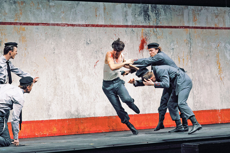 Paul Aschenwald (Melchior), Ensemble © Marco Sommer / Volksoper Wien