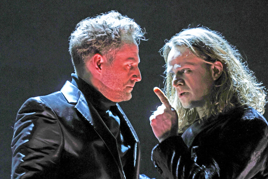 Dominic Oley, Claudius von Stolzmann © Moritz Schell Dominic Oley, Claudius von Stolzmann © Moritz Schell