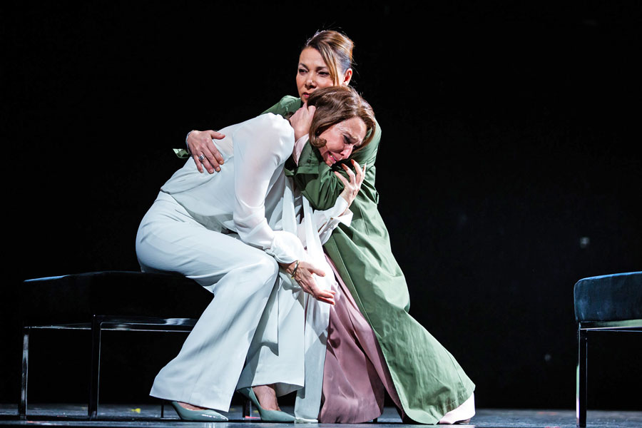 Maria Köstlinger, Sandra Cervik © Astrid Knie