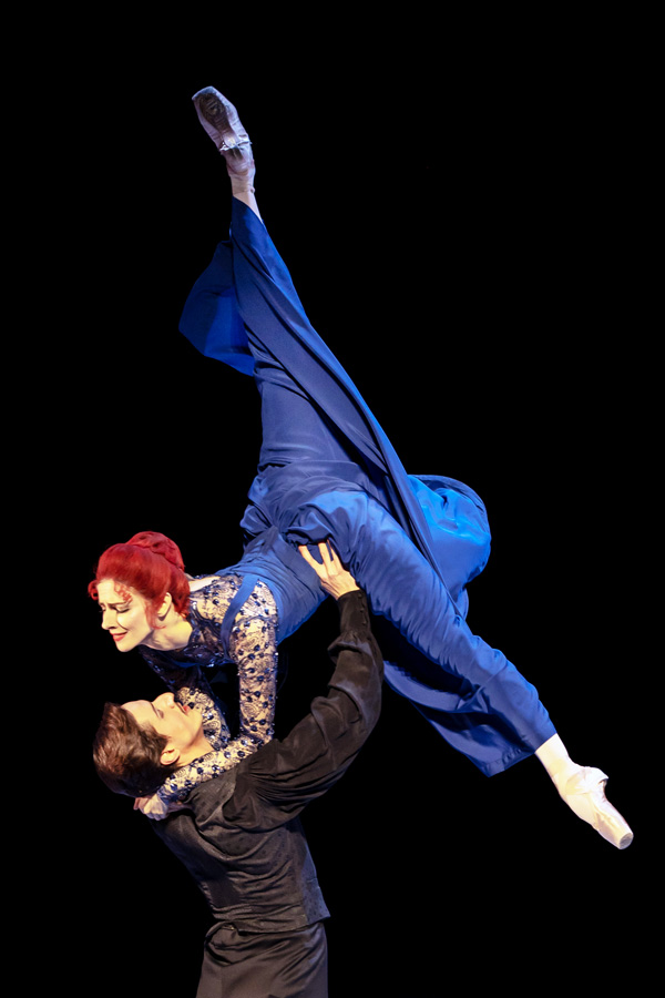 Olga Esina, Timoor Afshar © Ashley Taylor