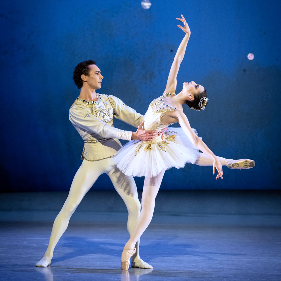 Diamonds, Laura Fernandez Gromova, Alessandro Frola © Ashley Taylor