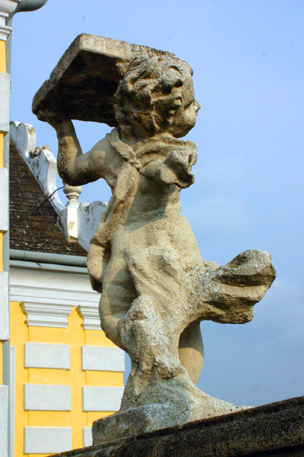 Putto beim Kellerschlössel 