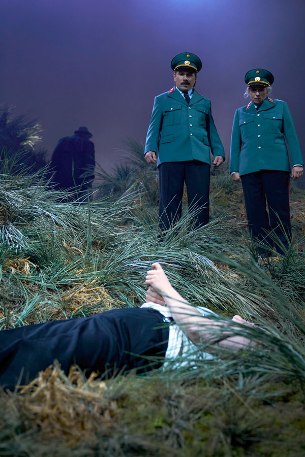 Stefko Hanushevsky, Dunja Sowinetz, Stefanie Reinsperger © Tommy Hetzl