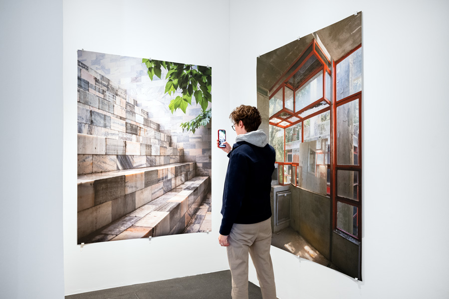 Ausstellungsansicht „THE MATERIAL SHOW“, MQ Freiraum, 2026 © MuseumsQuartier Wien, Foto: Simon Veres Ausstellungsansicht „THE MATERIAL SHOW“, MQ Freiraum, 2026 © MuseumsQuartier Wien, Foto: Simon Veres