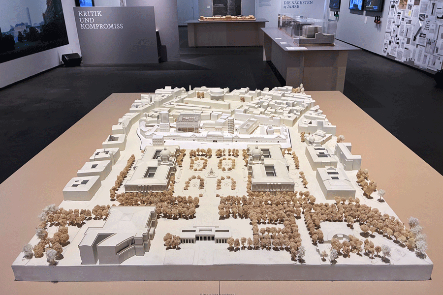 Gesamtmodell des Siegerprojekts von Ortner & Ortner, 1990, MQ-Archiv