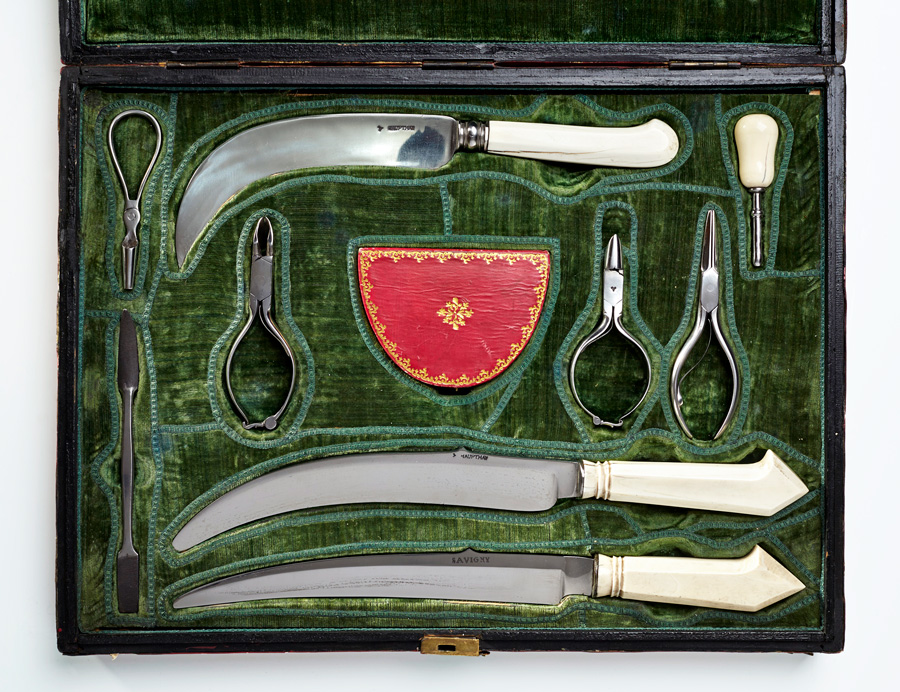 Kassette mit Instrumenten zur Amputation, Ende 18. Jh. © Josephinum-Medizinische Universität Wien