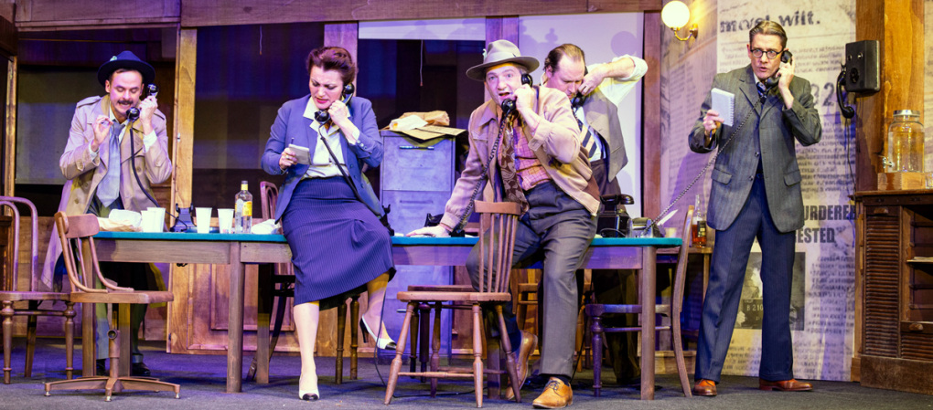 EXTRABLATT! EXTRABLATT!  Die Vertreter der Presse © Bettina Frenzel