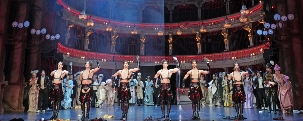 Tänzer als Johann Strauss in SM, Ensemble © Karl Forster