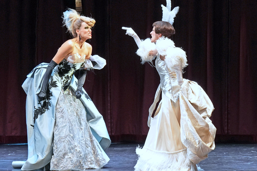 Ines Hengl-Birker, Alina Wunderlin © Karl Forster