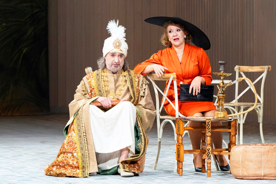 David Alegret (Abedul), Milagros Martin (Pantea) © Monika Rittershaus David Alegret (Abedul), Milagros Martin (Pantea) © Monika Rittershaus