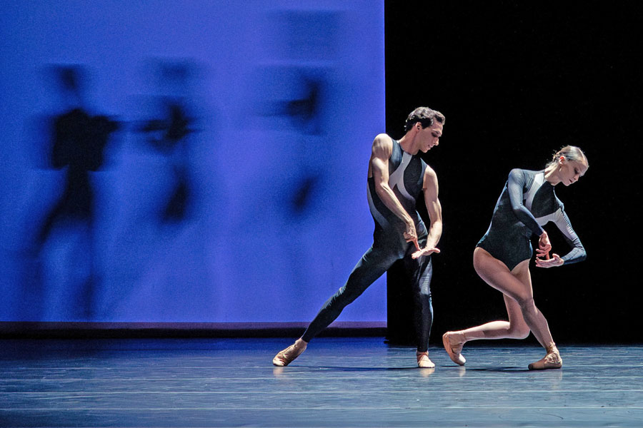 m to m, Arne Vandervelde, Ella Persson © Ashley Taylor
