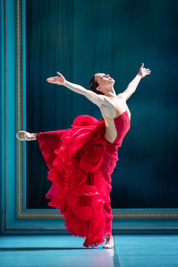 Mila Schmidt (Madame du Barry) © Ashley Taylor / Wiener Staatsballett Mila Schmidt (Madame du Barry) © Ashley Taylor / Wiener Staatsballett