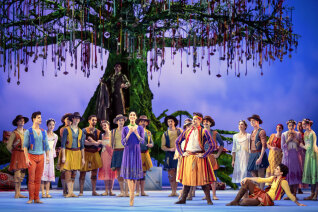 Davide Dato, Ionna Avraam, Eno Peci, Duccio Tariello, Ensemble © Ashley Taylor