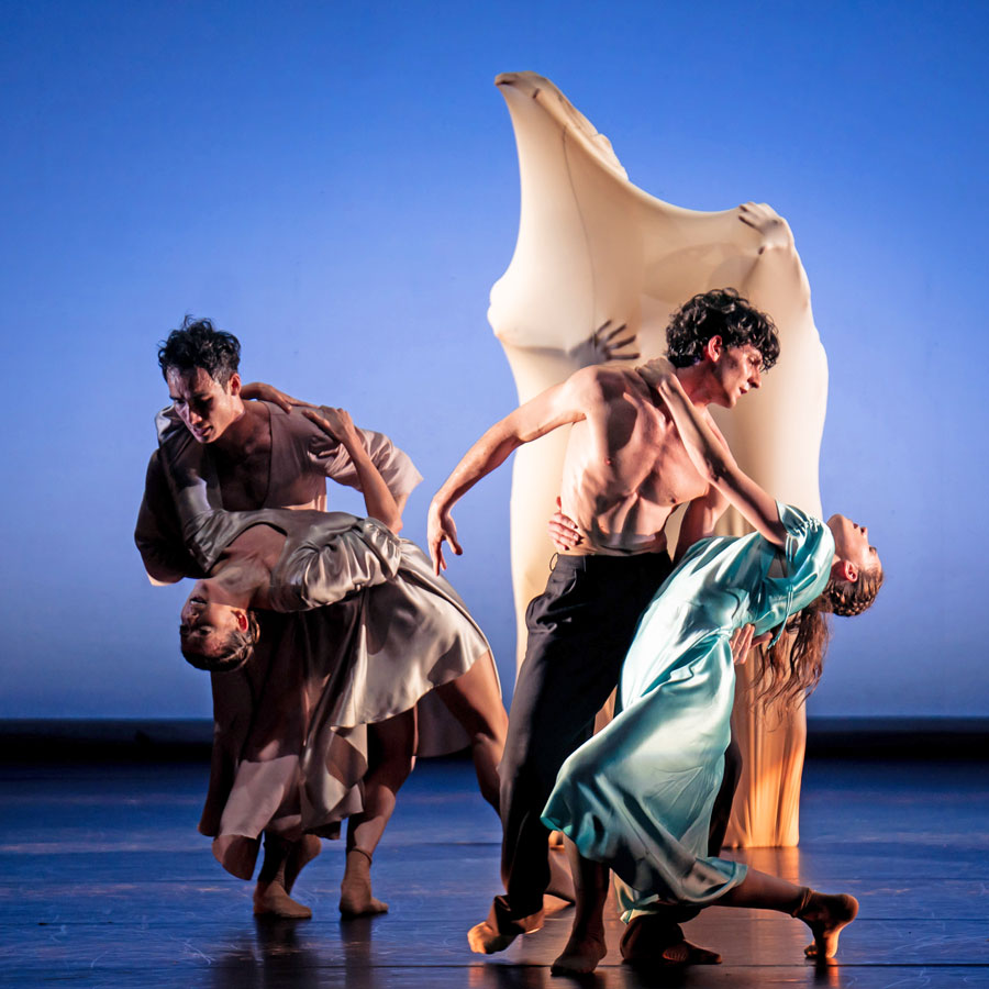 Eden, Helen Clare Kinney, Jackson Carroll, Duccio Tariello, Alexandra Inculet © Ashley Taylor