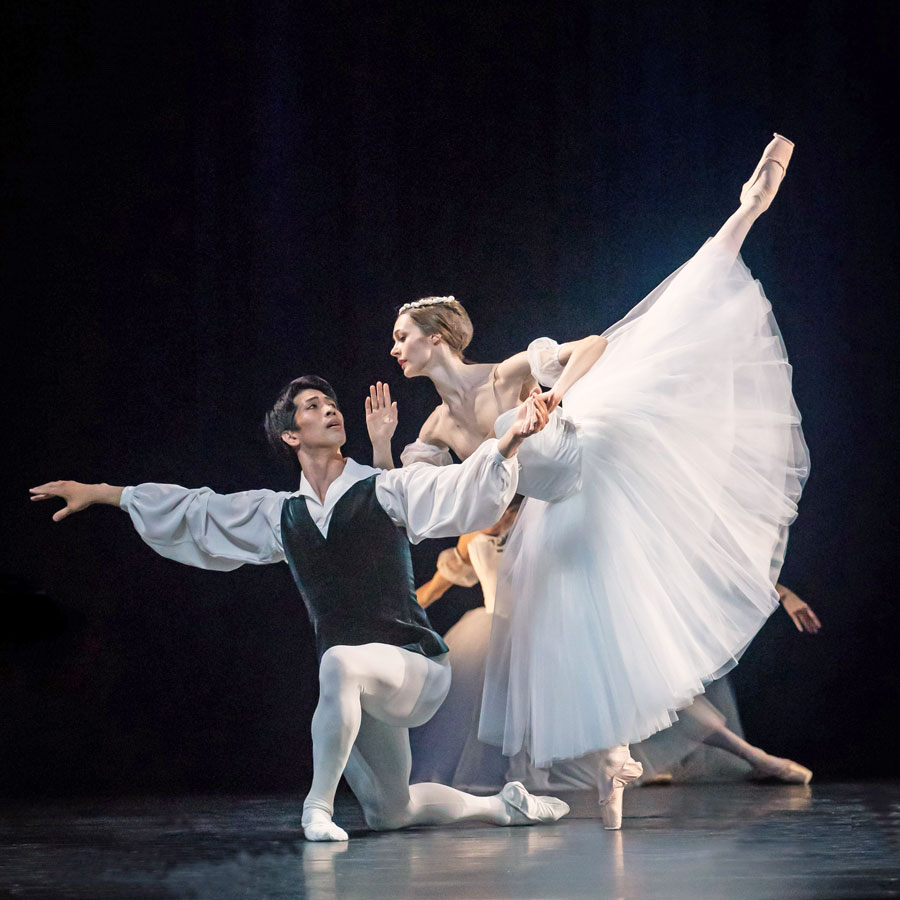 Les Sylphides, Masayu Kimoto, Elena Bottaro © Ashley Taylor