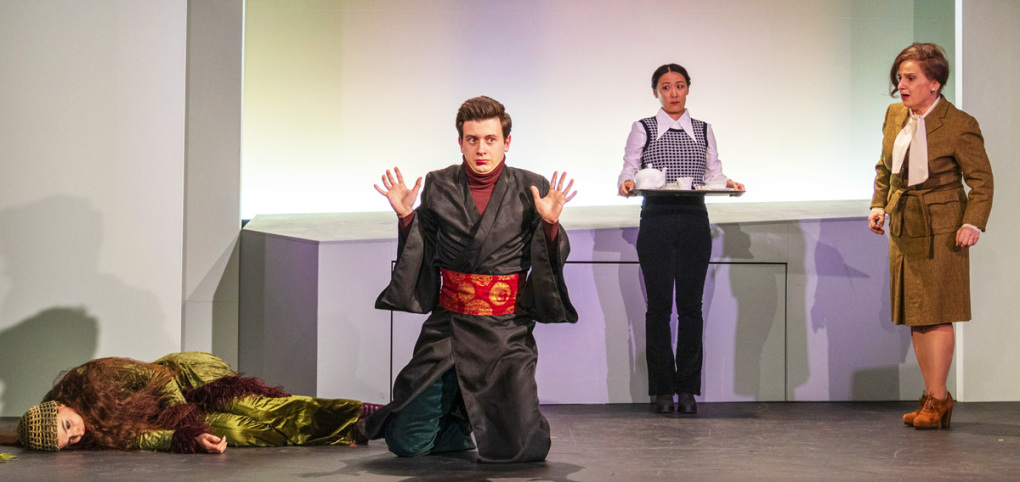 Victoria Kirchner, Jonas Zeiler, Xiting Shan, Angela Schneider © Komödie am Kai