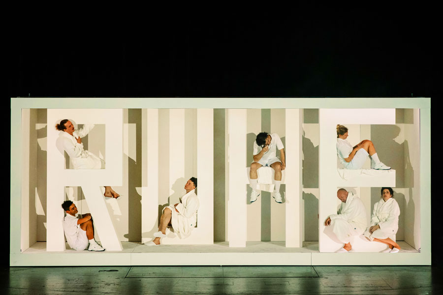 Josef Mohamed, Elias Maria Burckhardt, Maximilian Pulst, Andrej Agranovski, Katharina Kurschat,