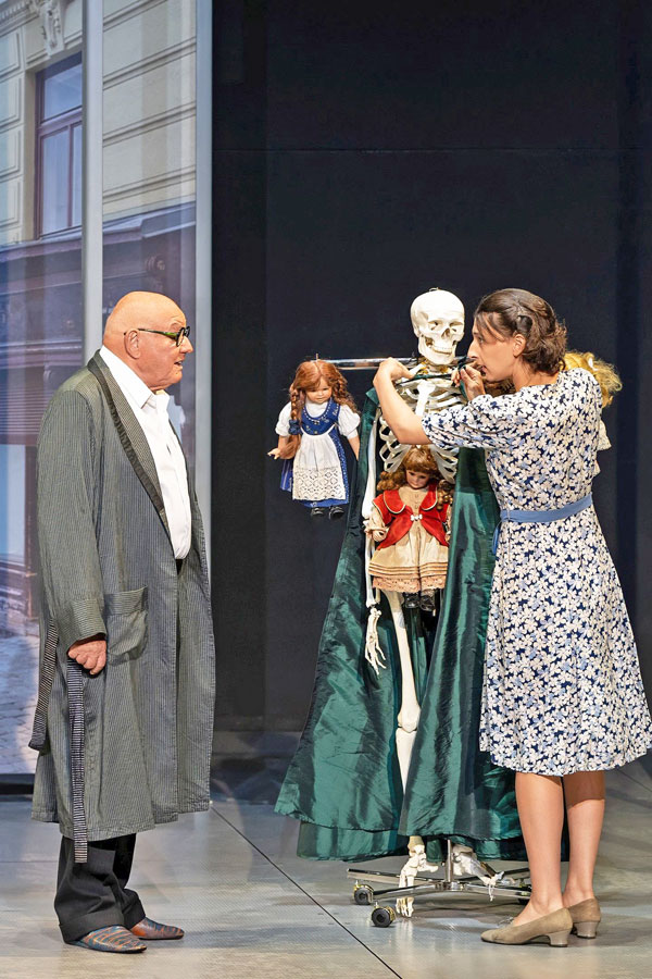  Wolfgang Böck, Clara Wolfram © VOGUS 