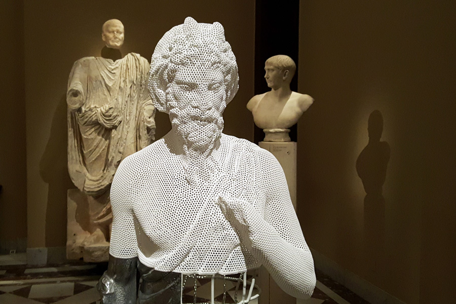 Oliver Laric. Schwellenwesen, Ausstellungsansicht Oliver Laric. Schwellenwesen, Ausstellungsansicht