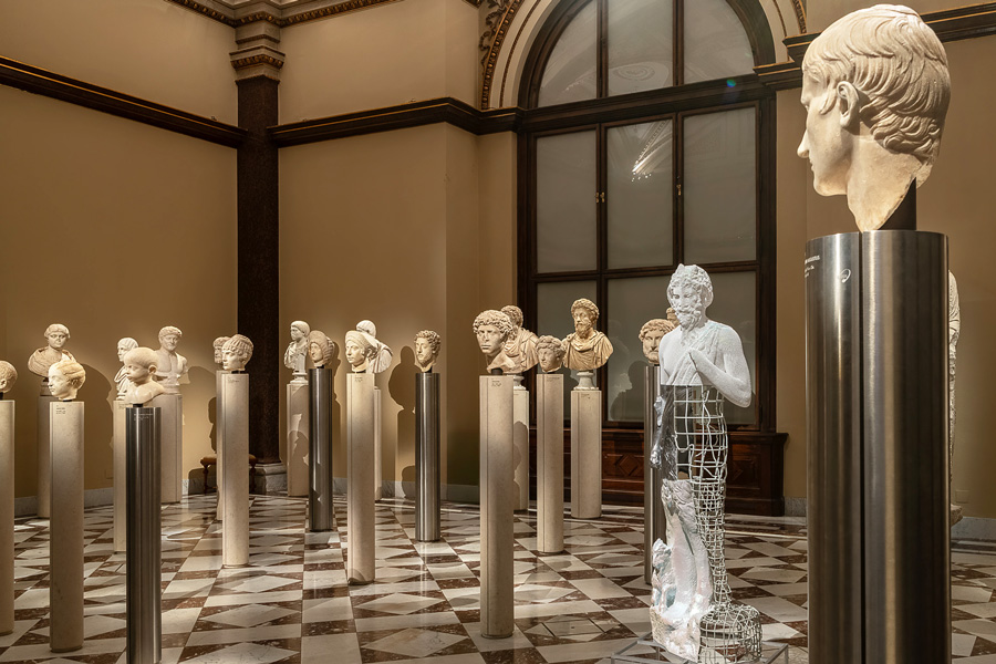 Oliver Laric. Schwellenwesen, Ausstellungsansicht Oliver Laric. Schwellenwesen, Ausstellungsansicht