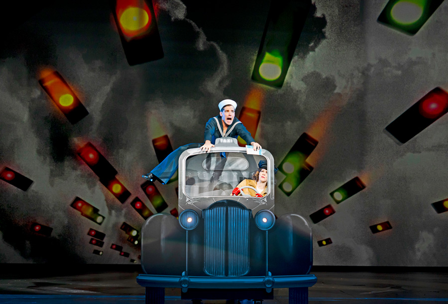 Dennis Hupka &amp; Clara Mills-Karzel © Werner Kmetitsch, Oper Graz