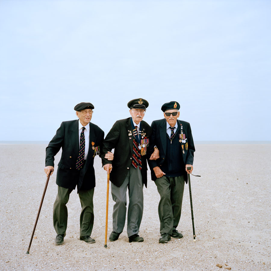 Britische Veteranen am Strand von Dünkirchen, Dunkerque, Frankreich 2015 © Roger Cremers