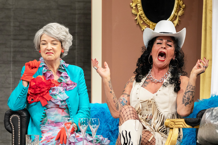 Anita Kolbert, Klara-Luzia Waite © Robert Peres