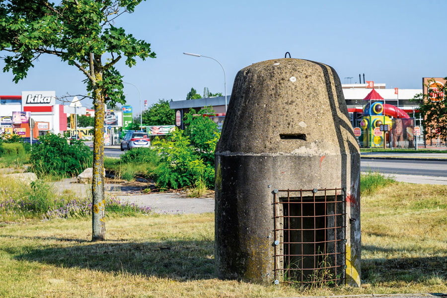 János Kalmár, Einmannbunker auf dem Gelände der ehem. Raxwerke S 132