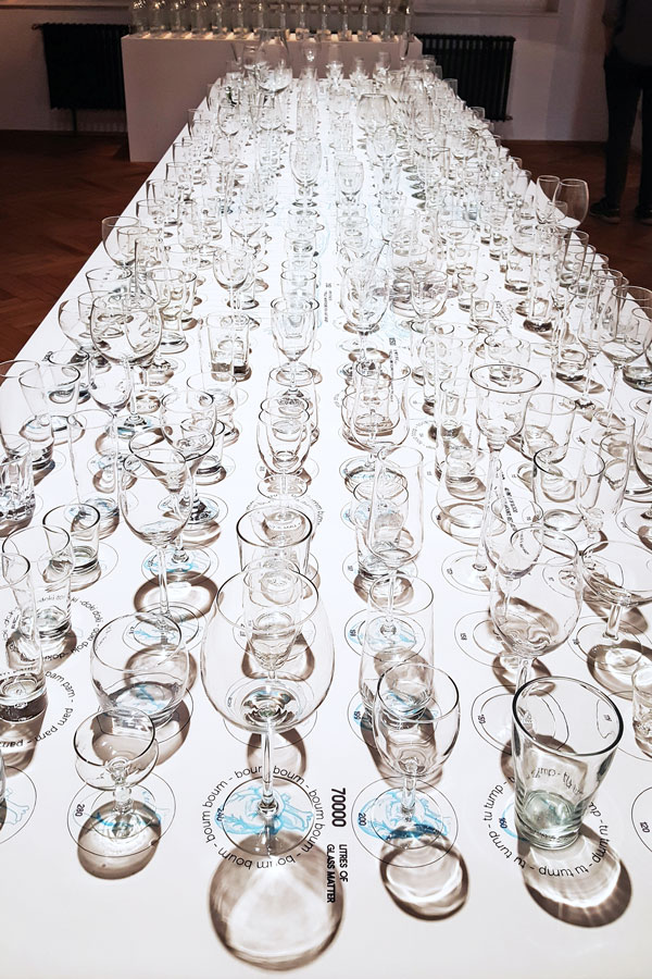 Studio Makkink & Bey, GLASS-works MATTER, 2021 Detail; Ausstellungsansicht