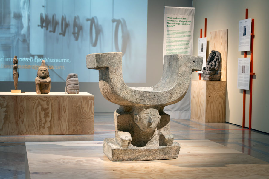 Ausstellungsansicht © KHM-Museumsverband, Weltmuseum Wien, Foto: Daniel Sostaric Ausstellungsansicht © KHM-Museumsverband, Weltmuseum Wien, Foto: Daniel Sostaric