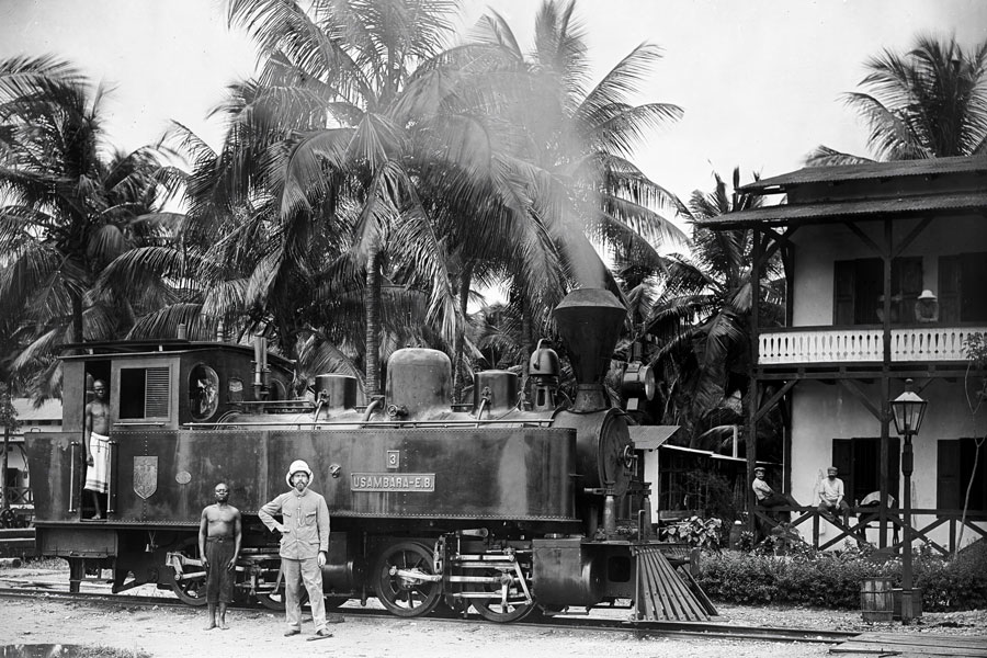 Lokomotive der Usambarabahn Fotografie © KHM-Museumsverband, Weltmuseum Wien