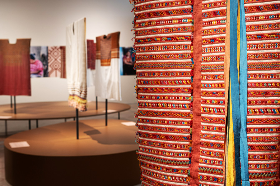 Ausstellungsansicht © KHM-Museumsverband, Weltmuseum Wien,  Foto: Daniel Sostaric Ausstellungsansicht © KHM-Museumsverband, Weltmuseum Wien,  Foto: Daniel Sostaric