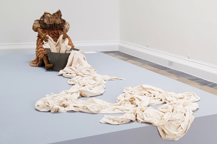 Washerwoman im Thesuetempel, Shannon Alonzo