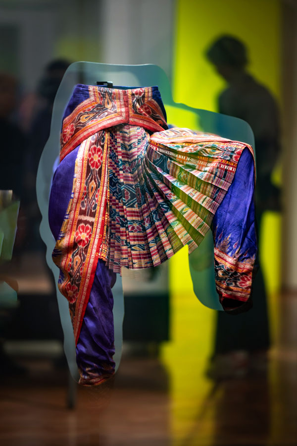 Wer hat die Hosen an? Ausstellungsansicht © KHM-Museumsverband, Foto: Daniel Sostaric