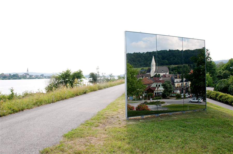 Plakatwand mit Foto am Donauradweg, Klein Pöchlarn/ Golser © Wolfgang Wössner